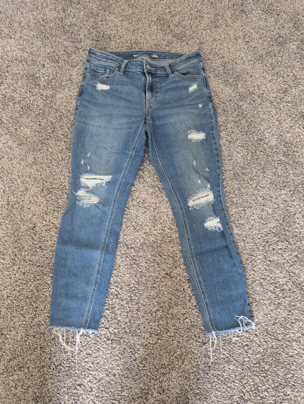 Old Navy Women's Ripped Skinny Jeans in Medium Blue Wash